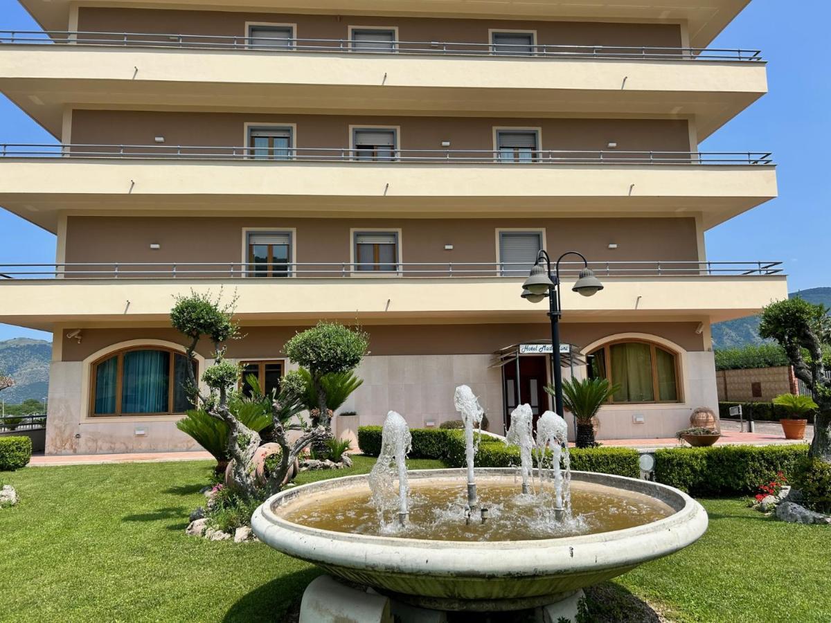 Hotel Maddaloni 투피노 외부 사진