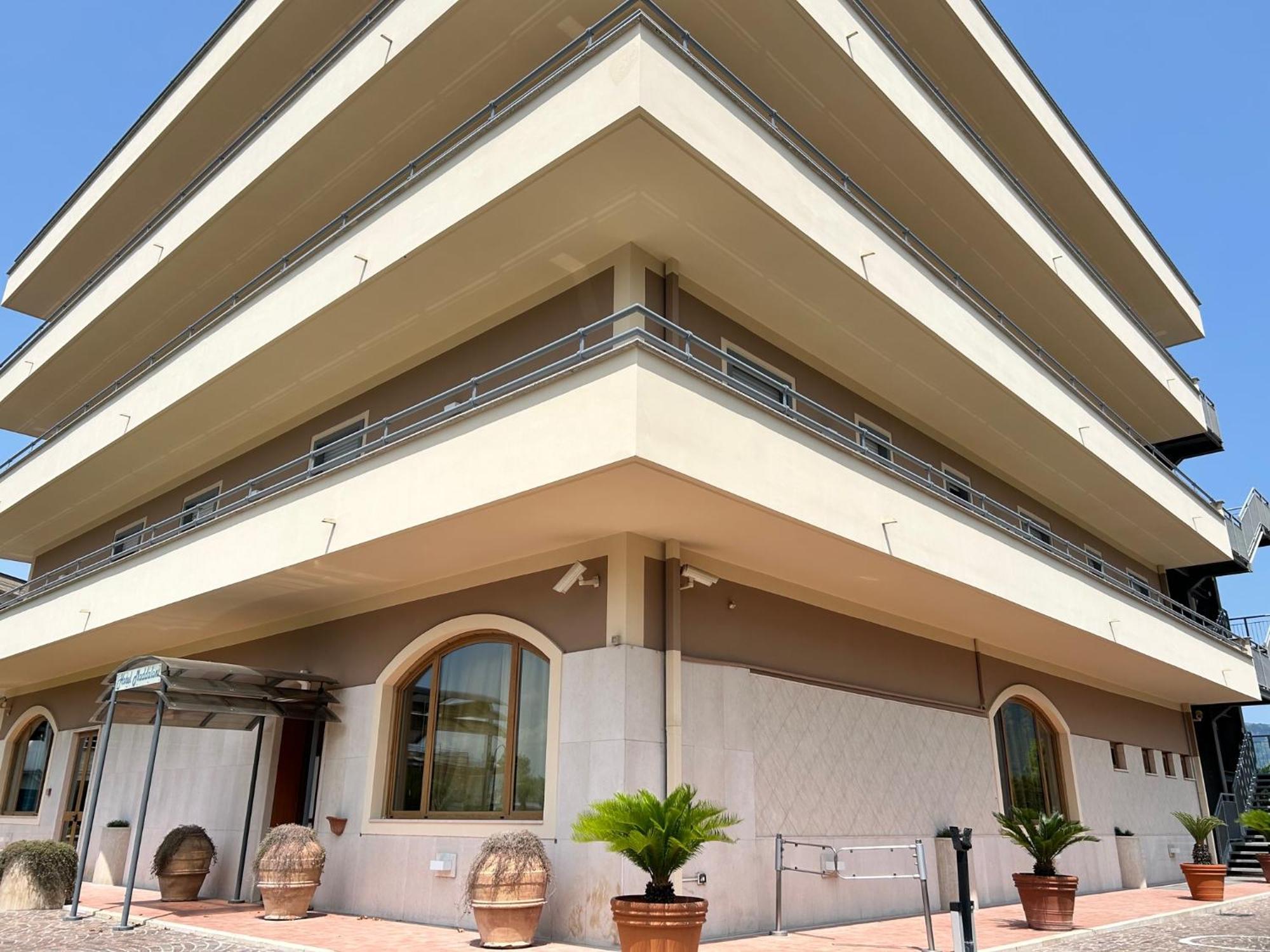 Hotel Maddaloni 투피노 외부 사진