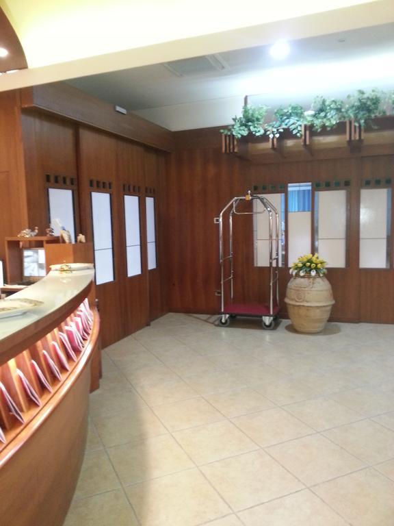 Hotel Maddaloni 투피노 외부 사진